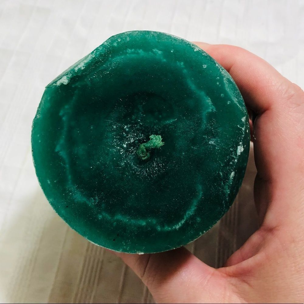 Handcrafted Timber Scented Candle (Green) - Picture 8 of 10